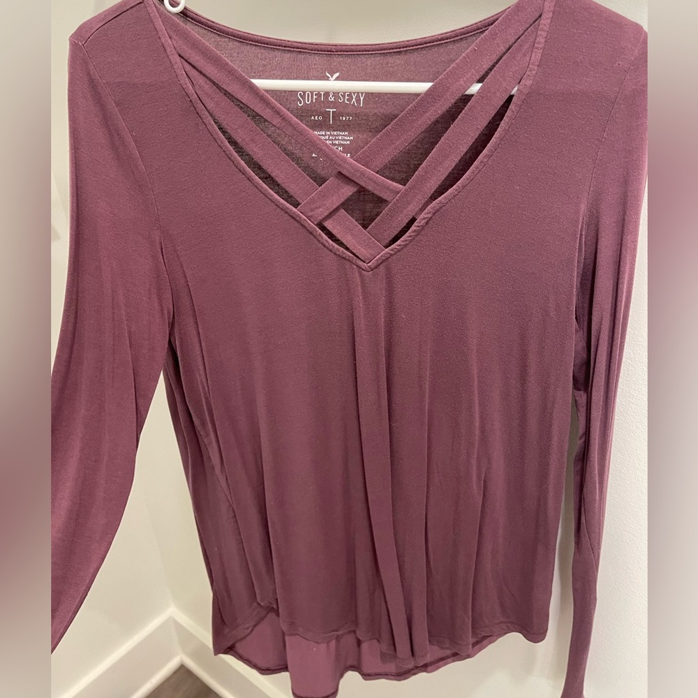 American Eagle cross-cross long sleeve T